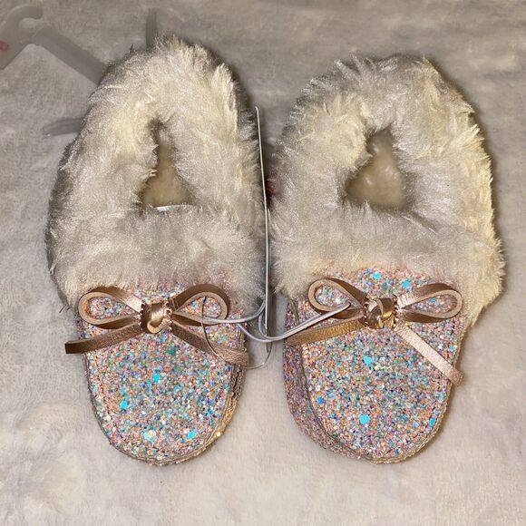 Cat and Jack Moccasin Slippers Pink Glitter Bow Slip on Toddler Size 5 NEW! - Picture 1 of 8